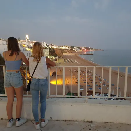 Casa *