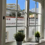 Casa *