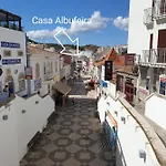 Casa *
